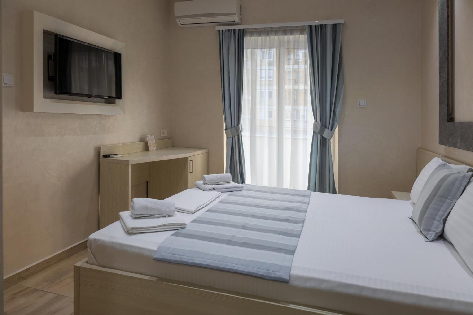 Hotel Maksim Herceg Novi Zewnętrze zdjęcie