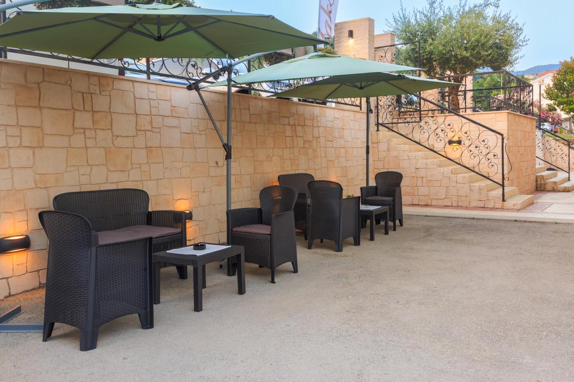 Hotel Maksim Herceg Novi Zewnętrze zdjęcie