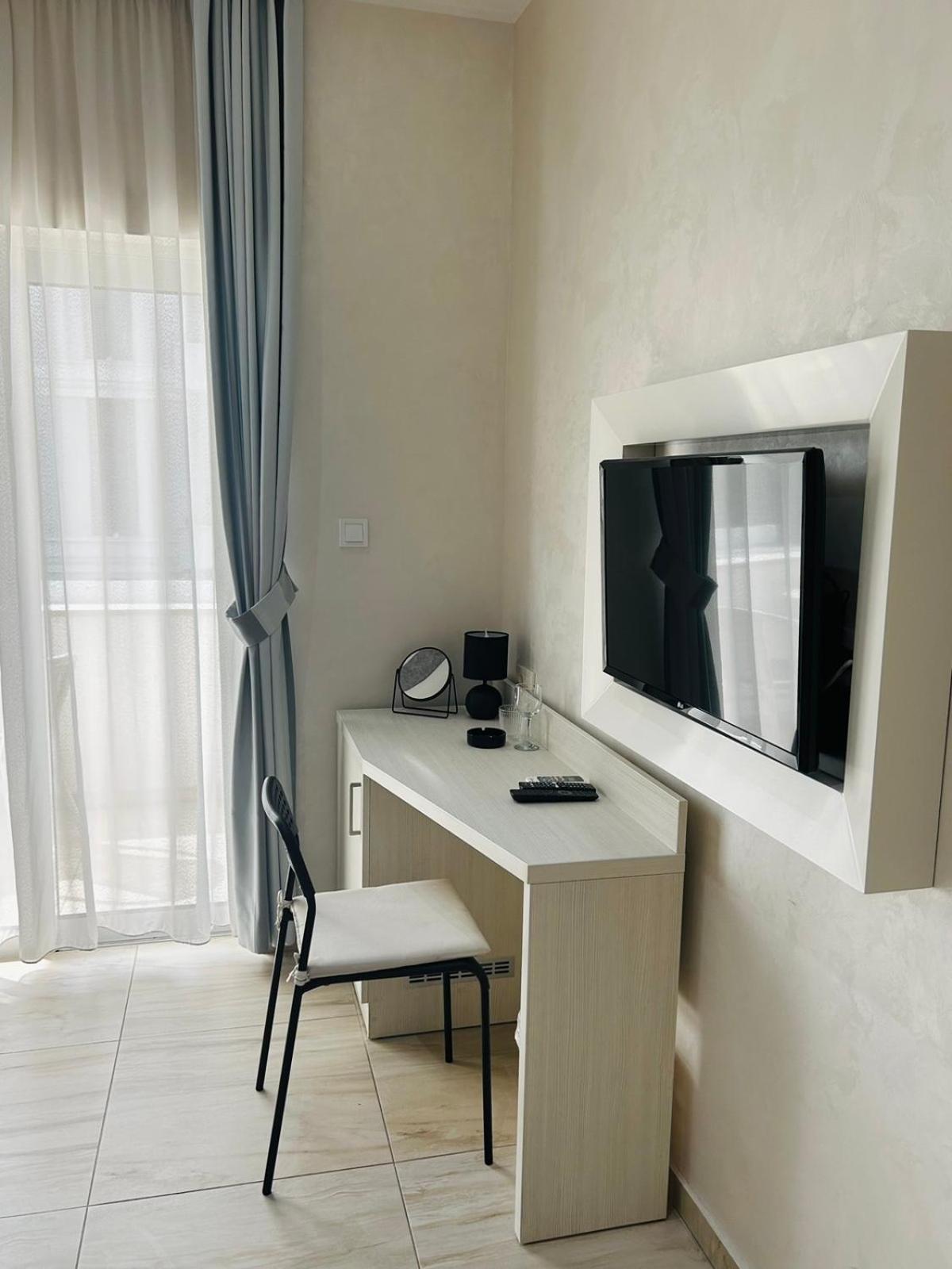 Hotel Maksim Herceg Novi Zewnętrze zdjęcie